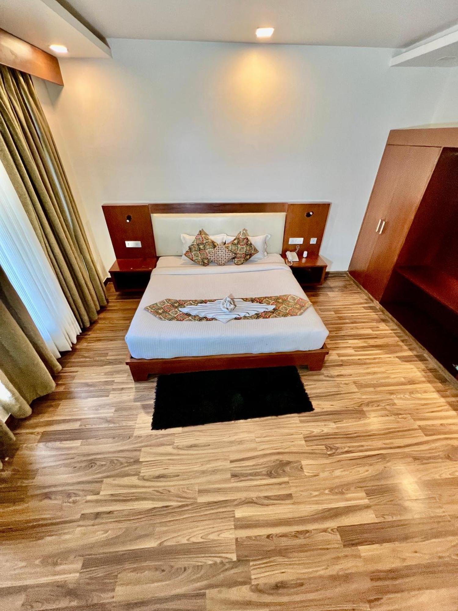 Sea Hawk - Luxury Hill Resort 4 Mins From Bhimtal Lake מראה חיצוני תמונה